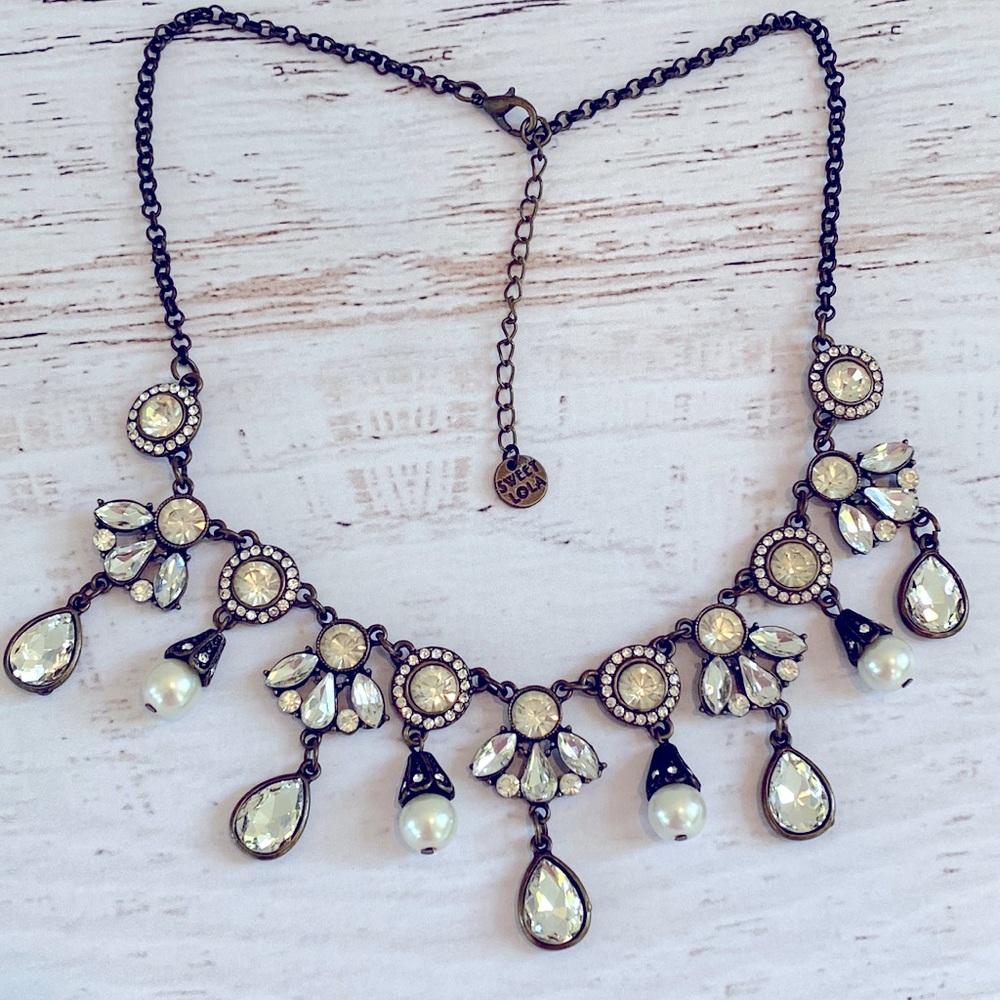 Sweet Lola Vintage Inspired Necklace